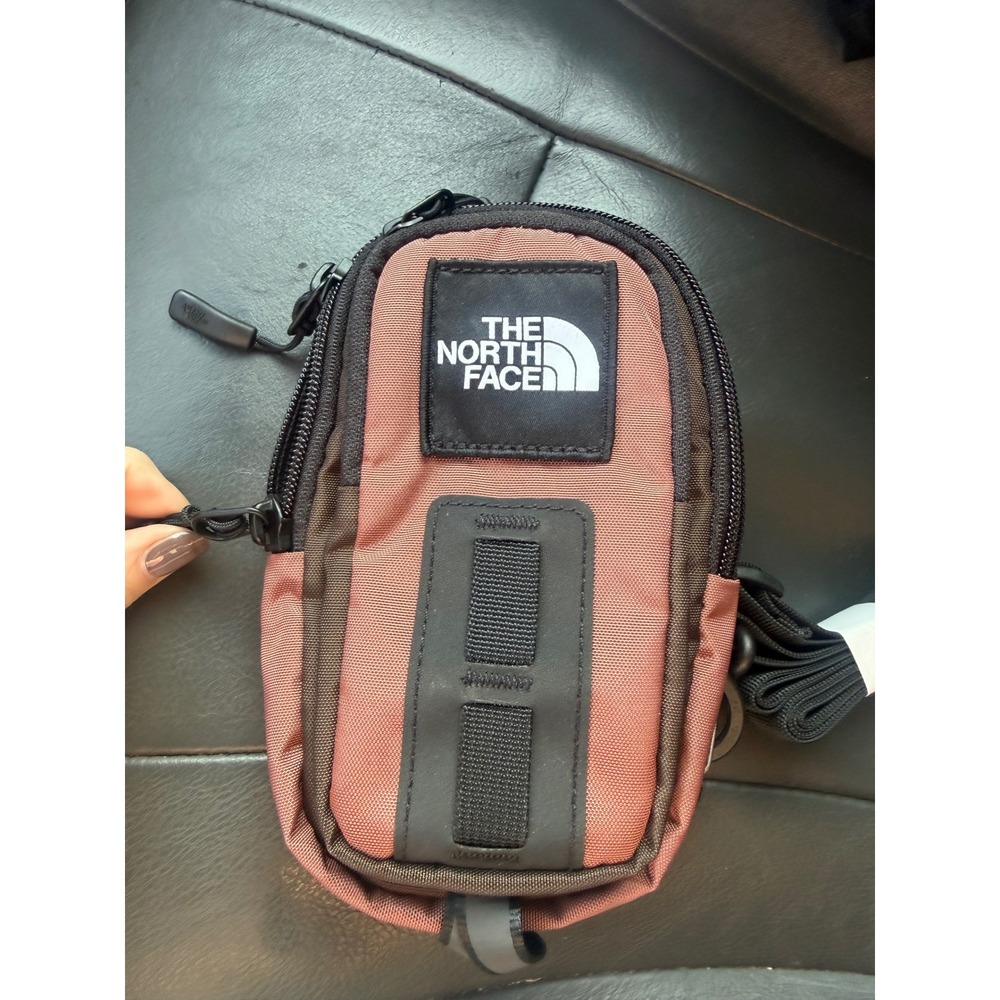 The North Face Bozer Cross Body Bag Mesa Rose Black NF0A8JCG Small Utility Pouch